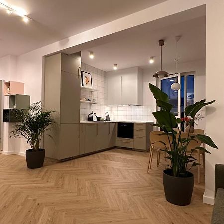 Apartament Na Letniej Z Duzym Tarasem Z Widokiem Na Gory Kłodzko Exterior foto